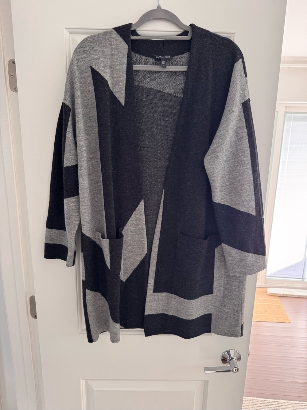 Cardigan - Picture 2 of 6